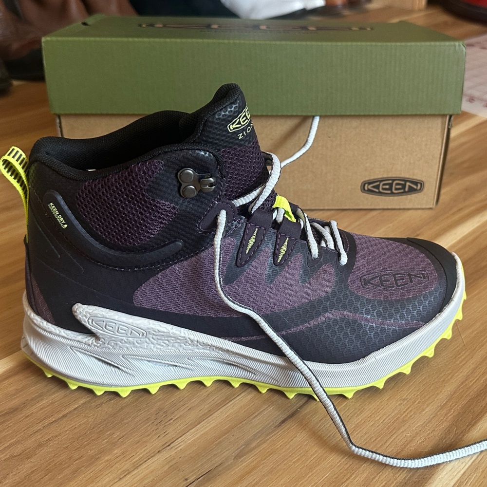 Keen Black and Purple Hiking Shoes with Neon Accents